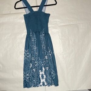 Chic Teal Floral Midi Dress